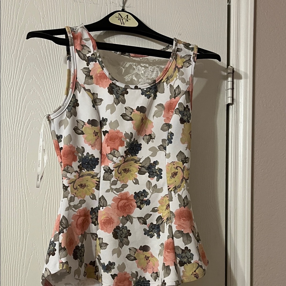 Floral Sleeveless Top
